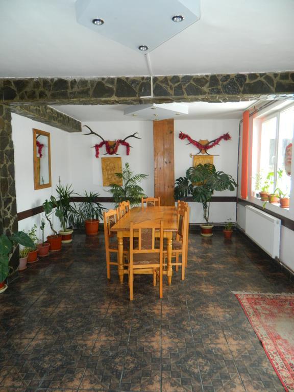 Pensiunea Buzdugan Moieciu de Jos Buitenkant foto